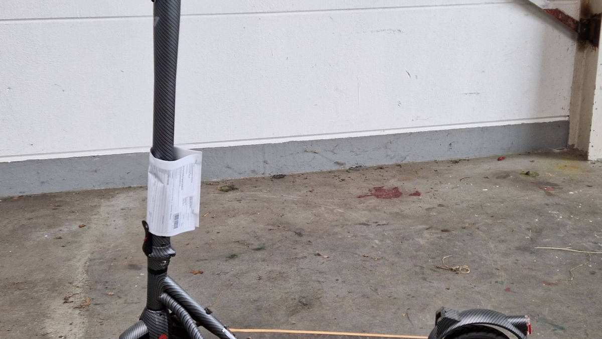 POL-HS: Entwendeter E-Scooter aufgefunden / Polizei sucht Eigentümer - Foto: presseportal.de