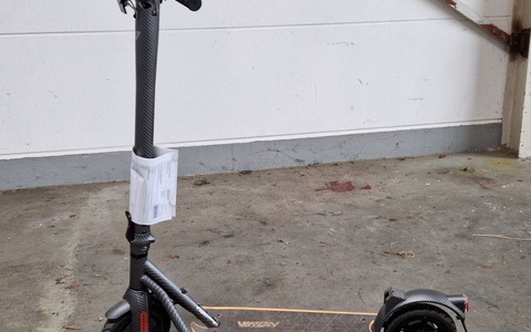 POL-HS: Entwendeter E-Scooter aufgefunden / Polizei sucht Eigentümer - Foto: presseportal.de