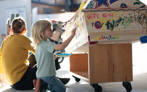 Mit gemeinsamer Vision und Leidenschaft in die Zukunft - LEBEN UND TOD wird von der Ahorn Gruppe weitergeführt - Foto: presseportal.de