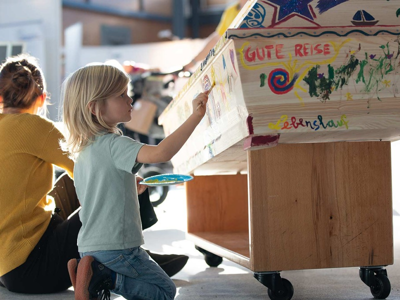 Mit gemeinsamer Vision und Leidenschaft in die Zukunft - LEBEN UND TOD wird von der Ahorn Gruppe weitergeführt - Foto: presseportal.de