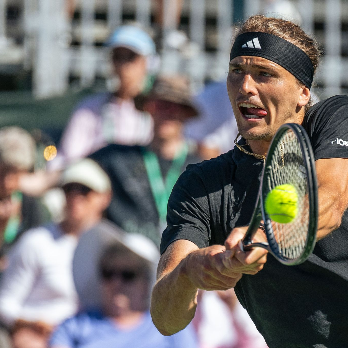 Hat beim Masters in Monte-Carlo das Achtelfinale erreicht: Alexander Zverev. - Foto: Maximilian Haupt/dpa/Archivbild