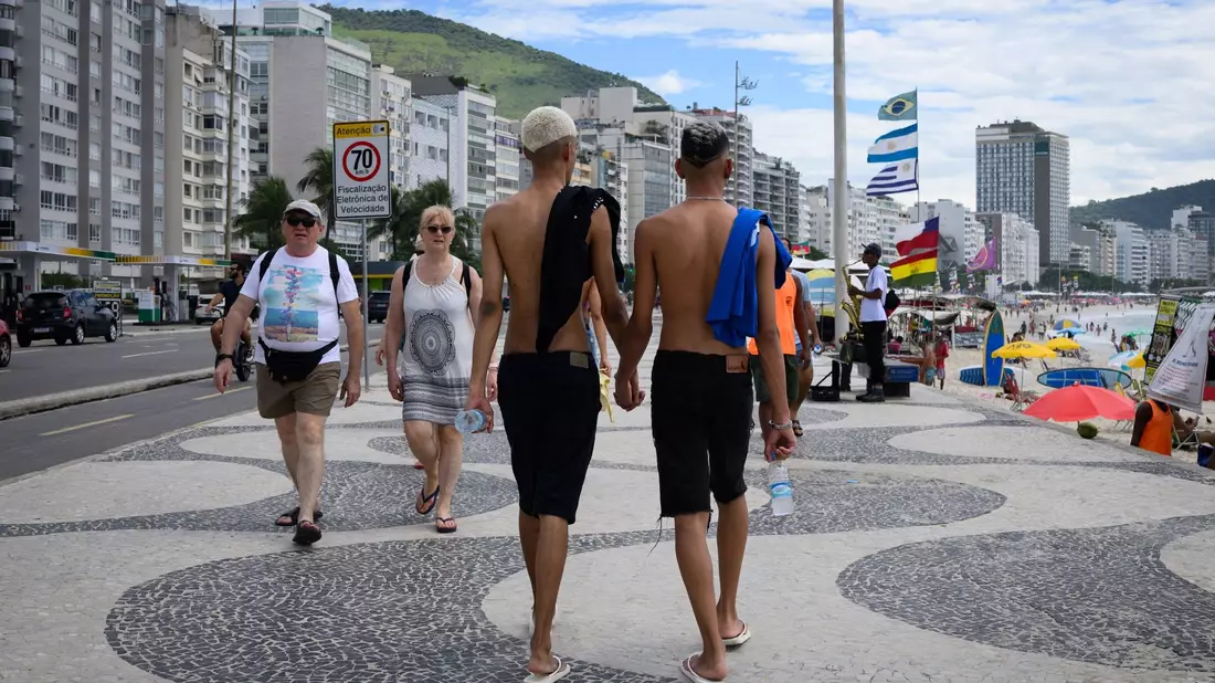 Die Entwicklung von Wohlstand bedeute nicht automatisch eine Angleichung von Werten - zum Beispiel bei der Akzeptanz von Homosexualität. - Bild: Bernd von Jutrczenka/dpa