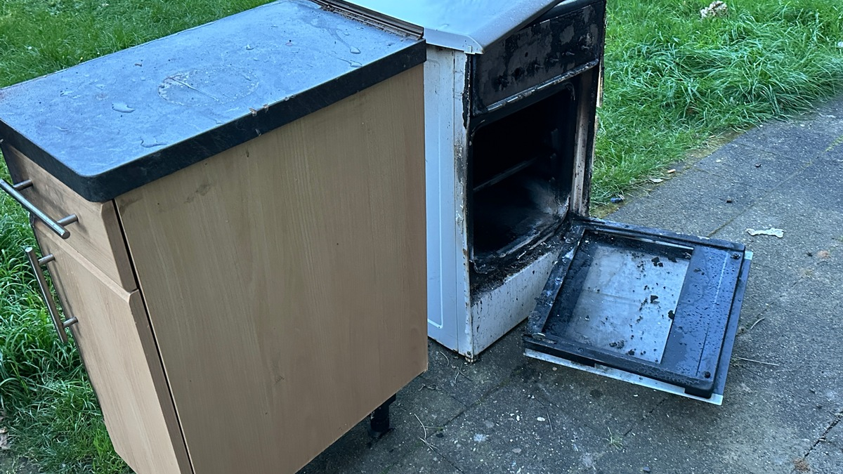 FFW Schwalmtal: Küchenbrand - Schnelles Eingreifen verhinderte möglicherweise Schlimmeres - Foto: presseportal.de