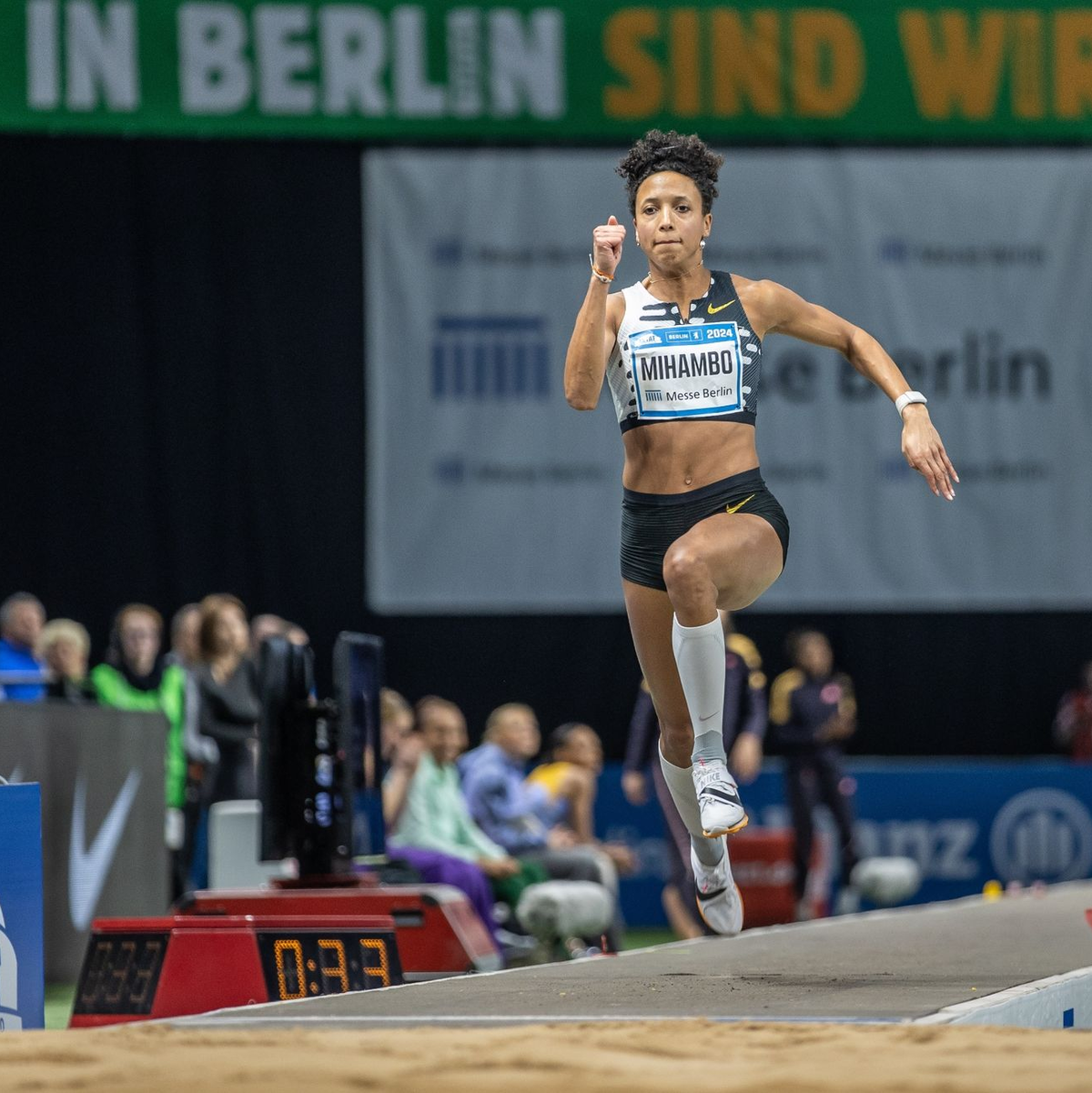Leichtathleten wie Maleika Mihambo können bei Olympia auf Preisgeld hoffen. - Foto: Andreas Gora/dpa/Archiv