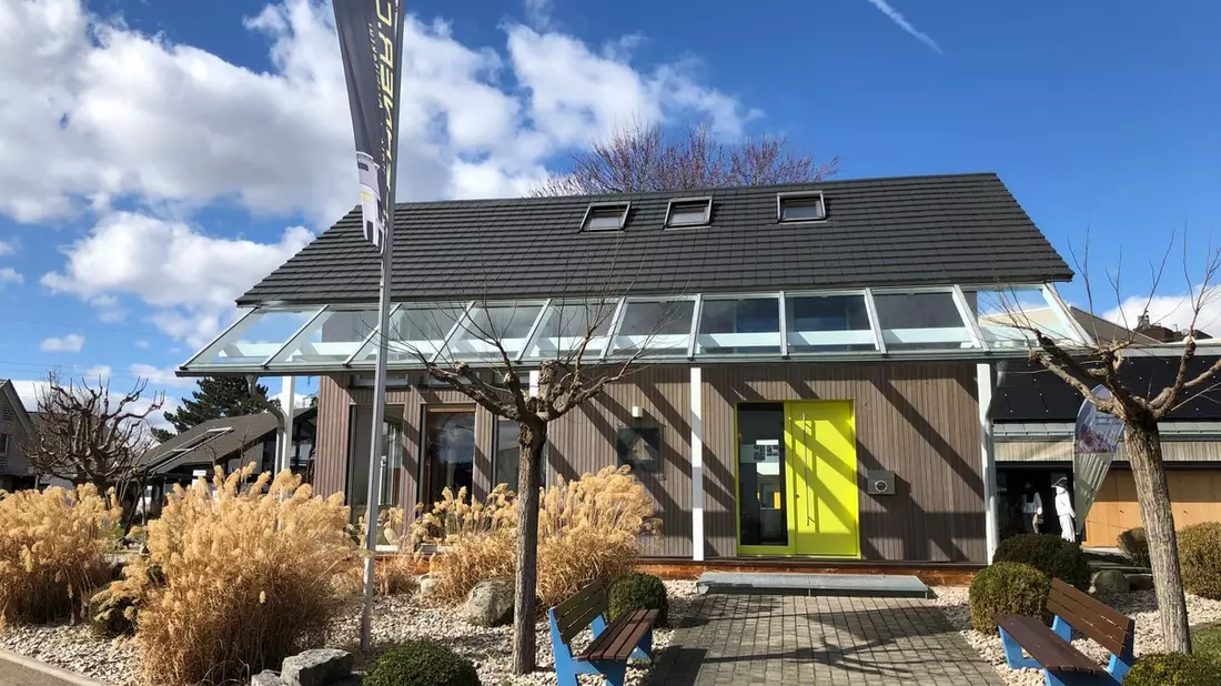 Baufrühling ist dieses Jahr am 21. April / Ausstellung Eigenheim und Garten lädt bei freiem Eintritt in die Musterhausparks Fellbach und Bad Vilbel ein. - Bild: presseportal.de