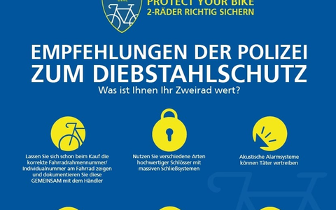 POL-OL: Präventionsstand der Polizei anlässlich des Informationstages Hallo Fahrrad - Foto: presseportal.de