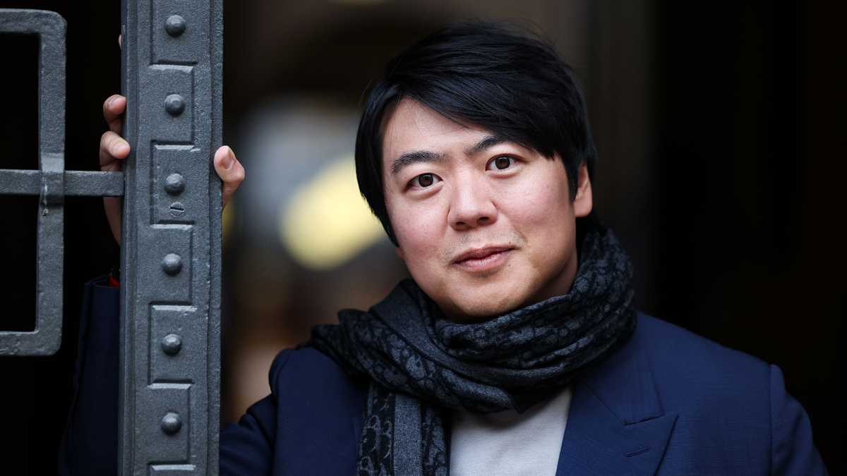 Der «Leonardo Da Vinci des Klaviers» - Pianist Lang Lang wird auf dem Walk of Fame verewigt. - Foto: Jan Woitas/dpa