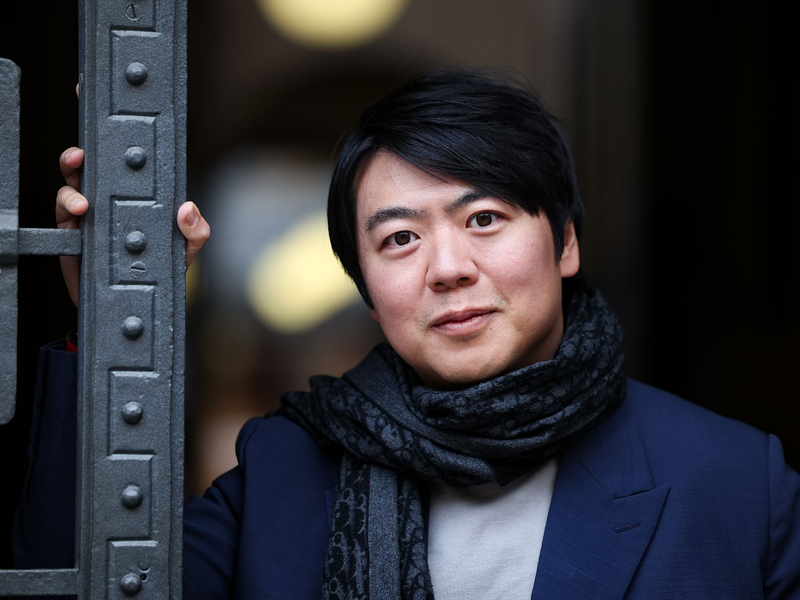 Der «Leonardo Da Vinci des Klaviers» - Pianist Lang Lang wird auf dem Walk of Fame verewigt. - Foto: Jan Woitas/dpa
