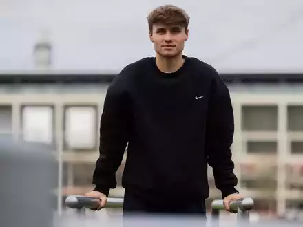 Jamie Williams folgen über 80.000 Menschen auf Instagram, fast doppelt so viele auf TikTok. - Foto: Rolf Vennenbernd/dpa