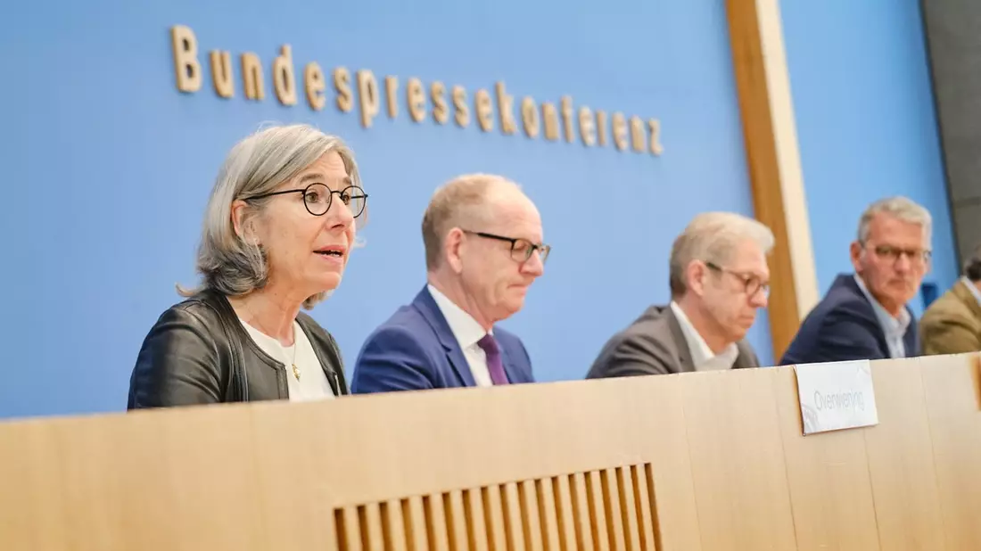 Gemeinsame Pressemitteilung von DKG, KBV, KZBV und ABDA: Gesundheitsorganisationen kritisieren Ampel-Politik - Bild: presseportal.de