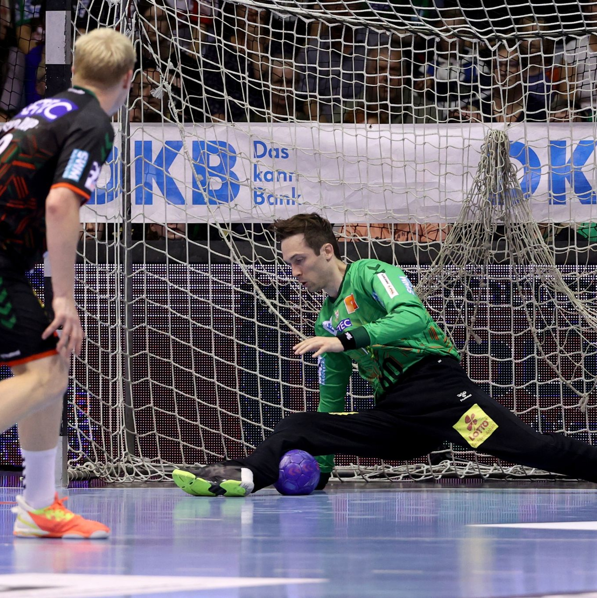 Nikola Portner wurde vom Präsidium der Handball-Bundesliga mit sofortiger Wirkung vorläufig suspendiert. - Foto: Eroll Popova/dpa