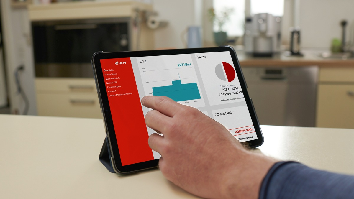 E.ON Umfrage: Drei Viertel aller Deutschen wünschen sich per App Einblick in ihren Stromverbrauch - Foto: presseportal.de