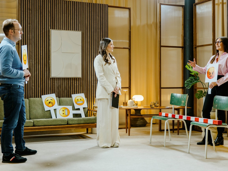 Zwei neue Folgen Auf der Couch in der ZDFmediathek / Mit neuen Hosts: Muriel Böttger und Lukas Klaschinski - Foto: presseportal.de