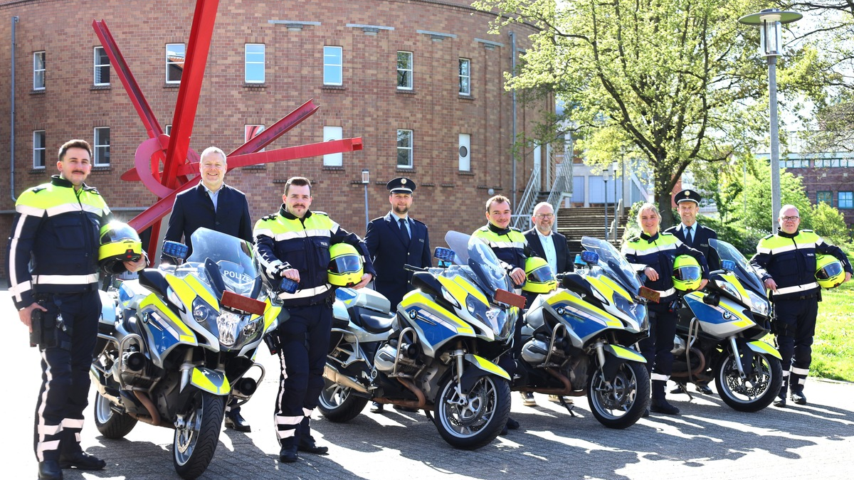 POL-VIE: Unterstützung auf zwei Rädern - Viersen hat wieder eine Motorrad-Staffel - Foto: presseportal.de
