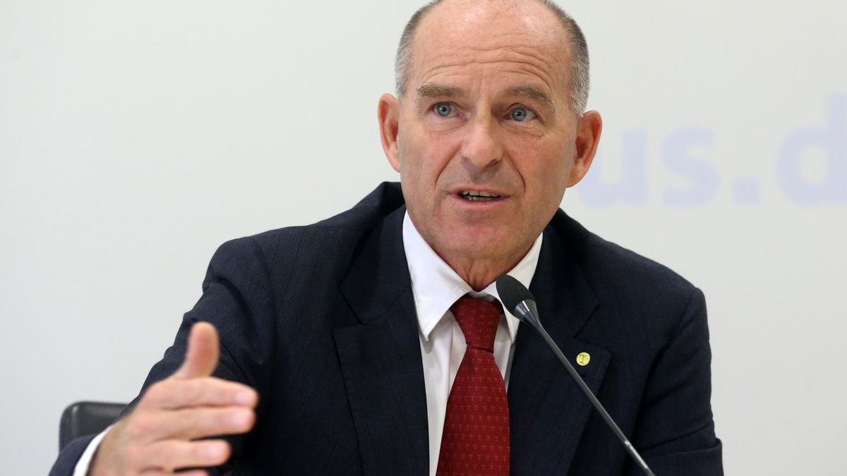 Im April 2018 von einer Skitour nicht mehr zurückgekehrt: Karl-Erivan Haub. - Foto: Roland Weihrauch/dpa