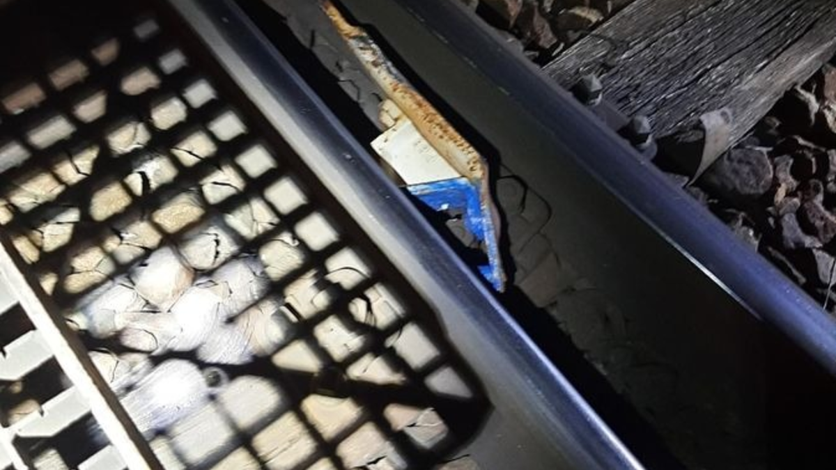 Bundespolizeidirektion München: Umschlagbahnhof Riem: Güterzug entgleist / Sachschaden im mittleren sechsstelligen Euro-Bereich - Foto: presseportal.de