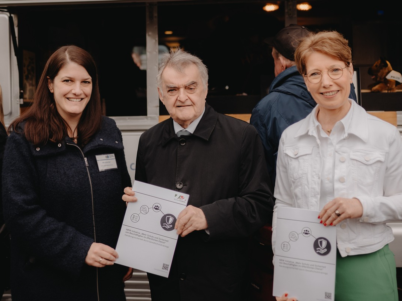 Handlungssicherheit durch Gewaltschutztrainings - #sicherimDienst unterstützt Netzwerkpartner durch neue Konzeption - Foto: presseportal.de
