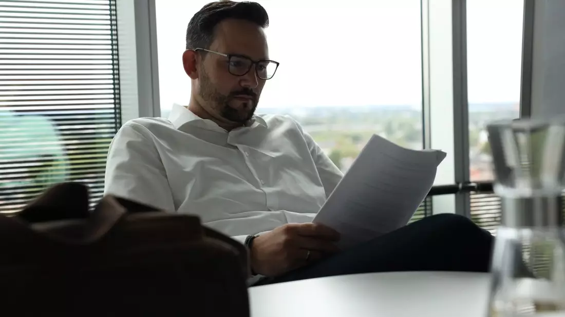 Daniel Aram: Warum immer mehr Menschen in den Vertrieb gehen - Bild: presseportal.de