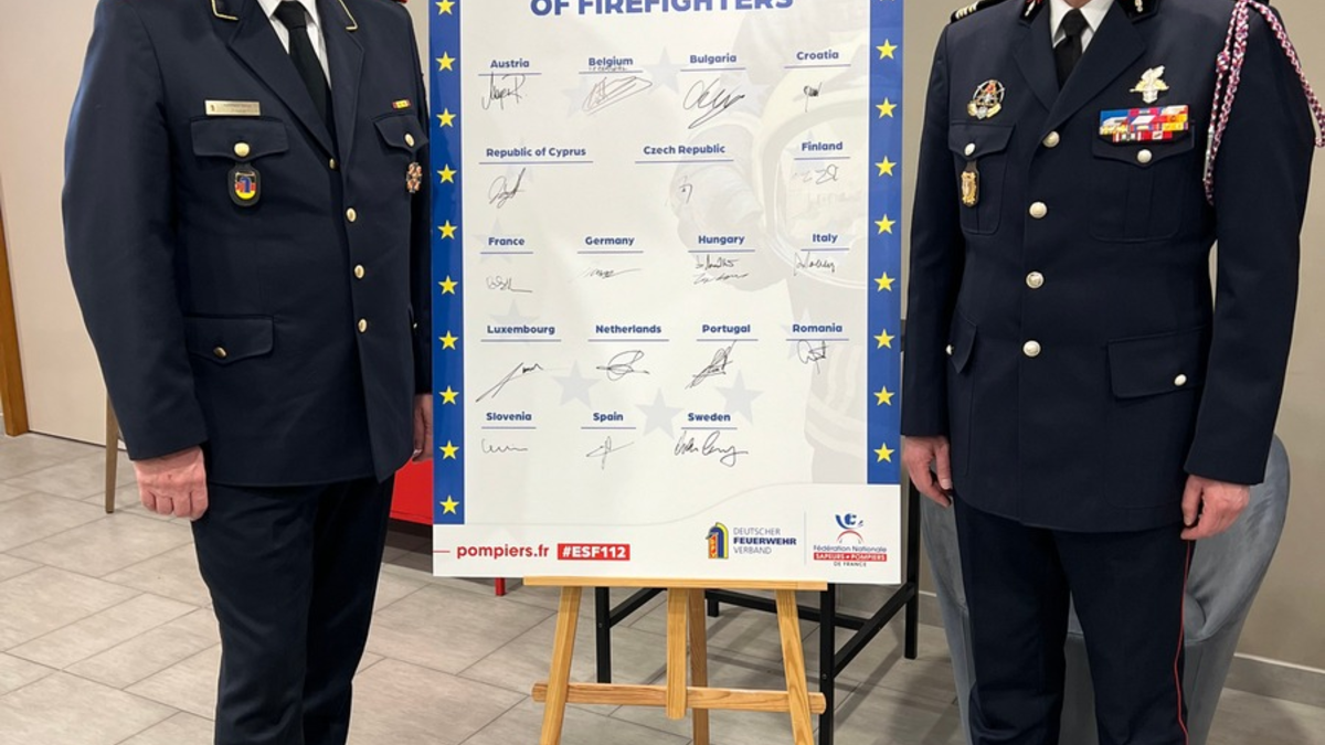 Historischer Tag für die Feuerwehrverbände in Europa / Treffen in Paris ebnet den Weg für gemeinsame Vertretung bei Europäischer Union - Foto: presseportal.de