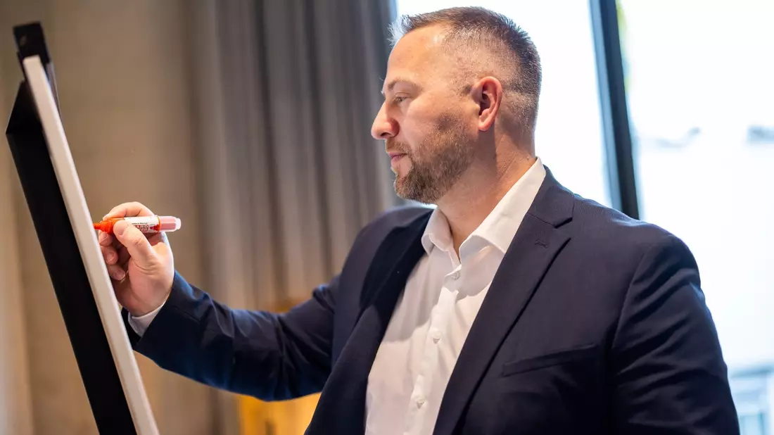 Steuerlast senken: Björn Erhard verrät, welche steuerlichen Vorteile die Rechtsform Genossenschaft einem Unternehmen bietet - Bild: presseportal.de