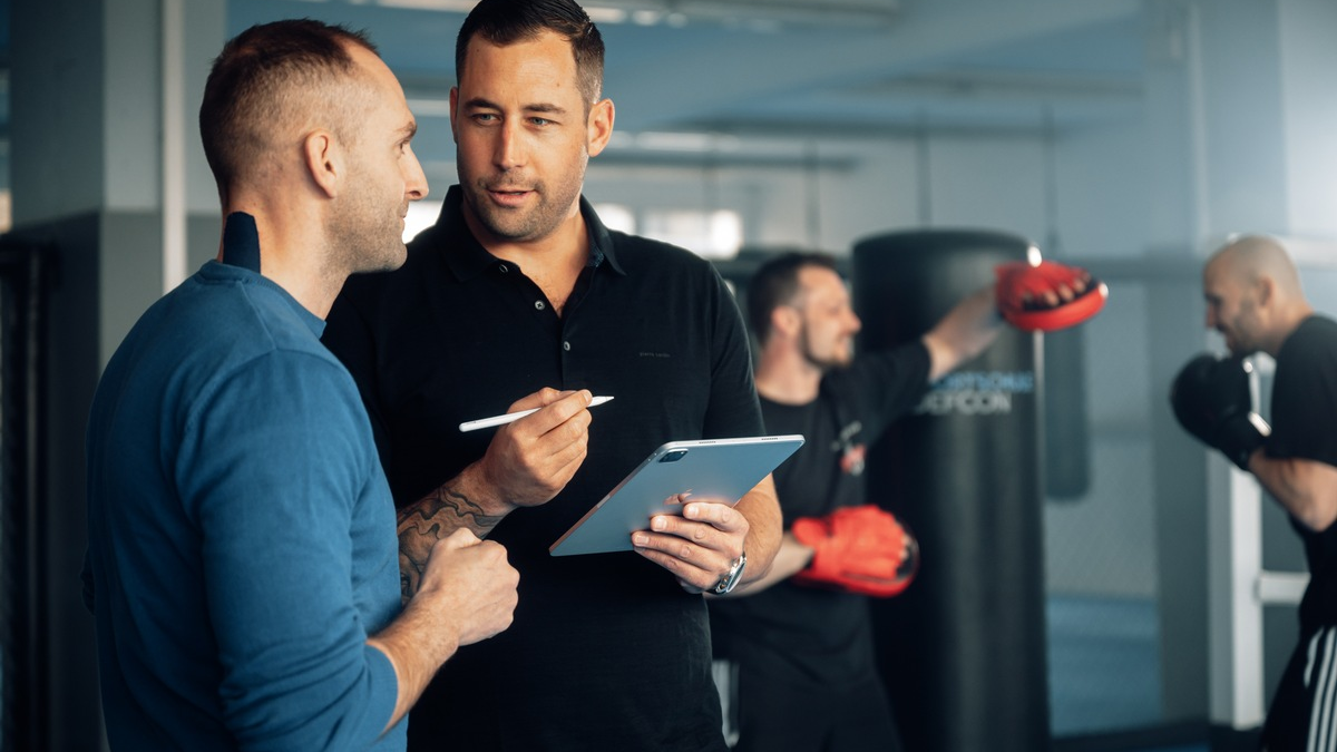 Schlagkräftige Strategien: Wie Falk Berberich Kampfsportschulen hilft, ihren Umsatz zu verdoppeln - Foto: presseportal.de