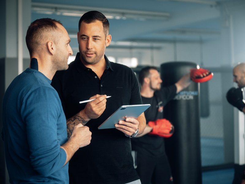 Schlagkräftige Strategien: Wie Falk Berberich Kampfsportschulen hilft, ihren Umsatz zu verdoppeln - Foto: presseportal.de