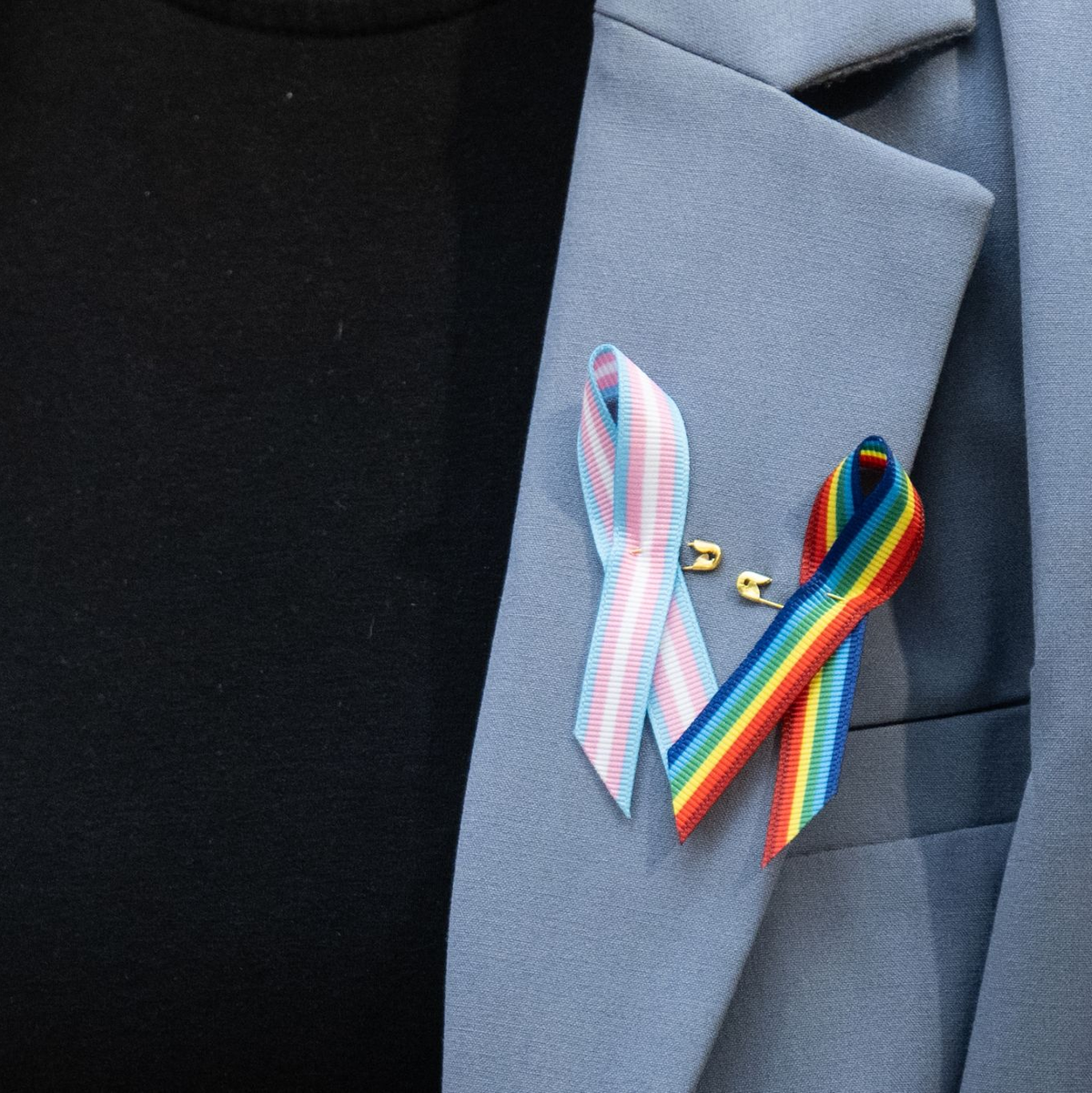 Grünes Licht für das neue Selbstbestimmungsgesetz: Die Erleichterungen betreffen vor allem transgeschlechtliche, intergeschlechtliche und nicht-binäre Menschen. - Foto: Hannes P Albert/dpa