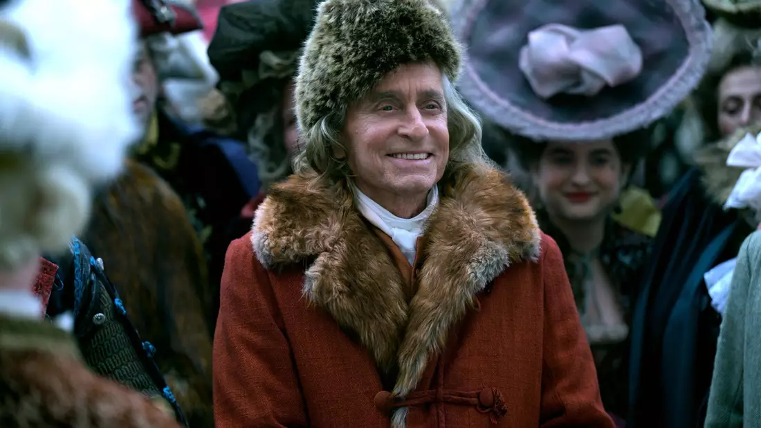 Michael Douglas in der ersten Folge der Serie «Franklin». - Bild: Remy Grandroques/Apple TV+/dpa