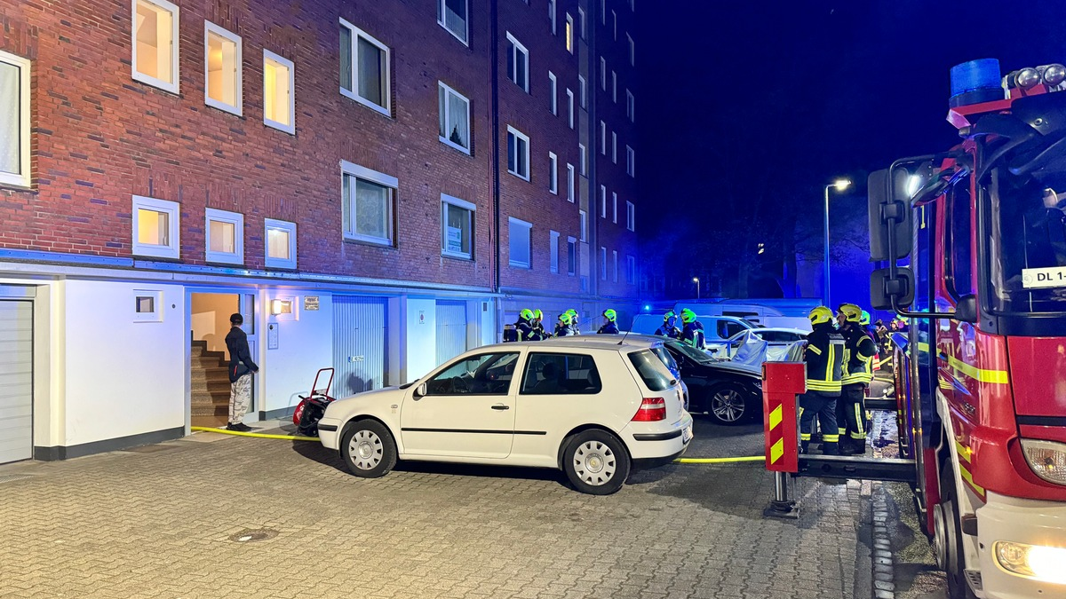 FW-GE: Schneller Einsatz der Feuerwehr Gelsenkirchen bei Kellerbrand in Bulmke-Hüllen - Foto: presseportal.de