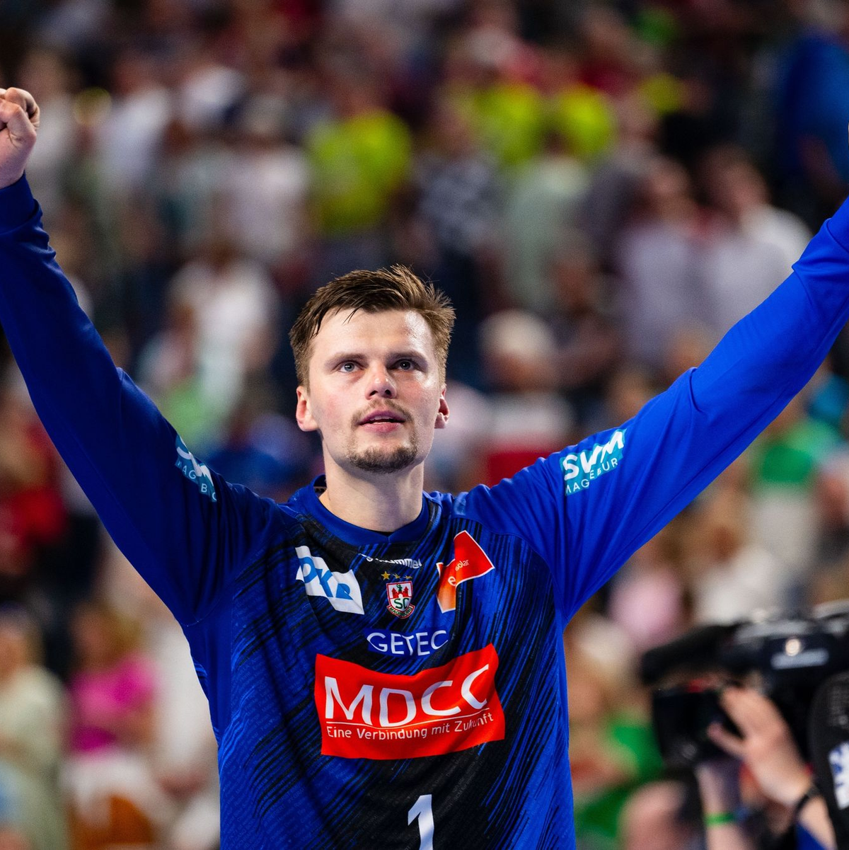 Magdeburgs Torhüter Sergey Hernandez parierte beim Sieg gegen die Füchse allein in der ersten Hälfte zehn Würfe. - Foto: Marius Becker/dpa