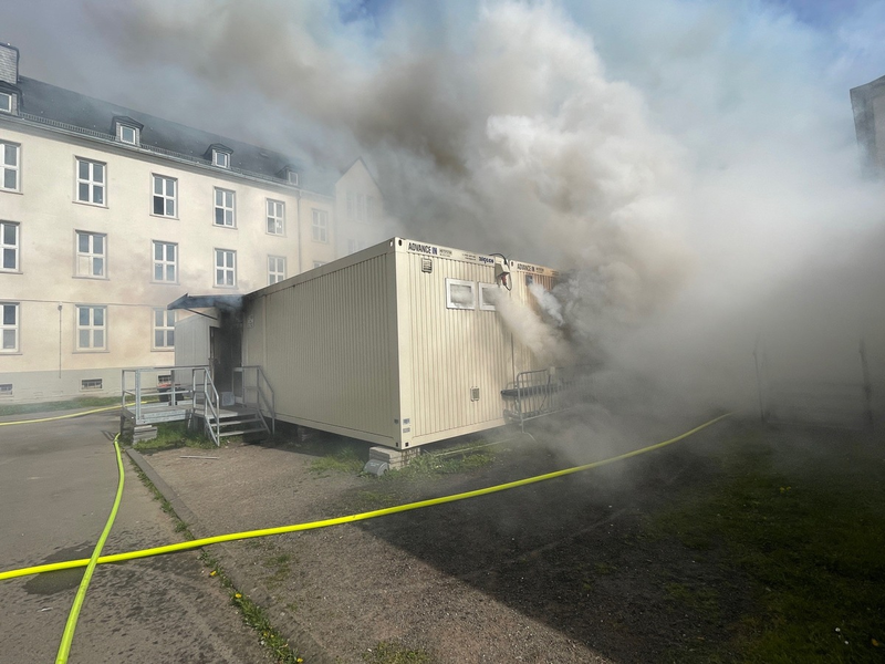 POL-PPTR: Brand in der Aufnahmeeinrichtung für Asylbegehrende (AFA) ind er Dasbachstraße - Gemeinsame Pressemittelung - Foto: presseportal.de