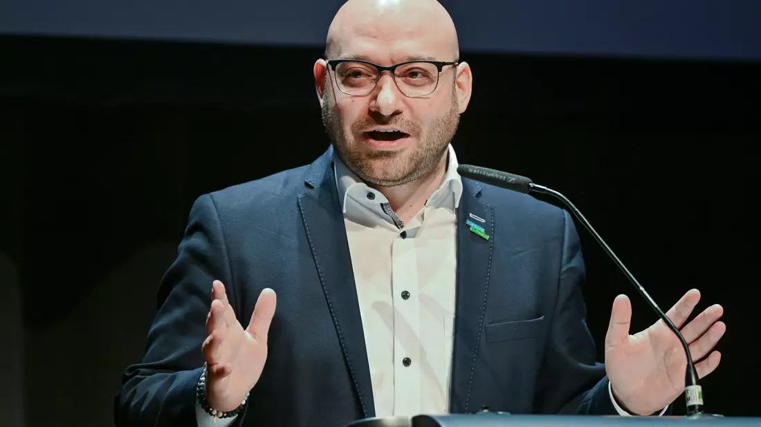 «Als Amtsträger muss man heutzutage damit rechnen, dass man auch mal Morddrohungen bekommt», sagt René Wilke (Die Linke), Oberbürgermeister der Stadt Frankfurt (Oder). - Bild: Patrick Pleul/dpa