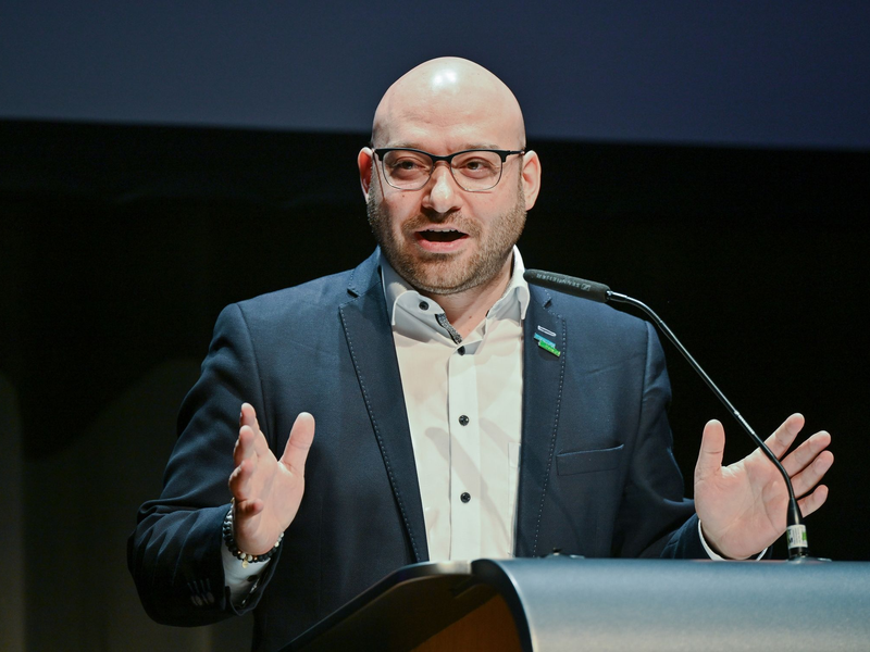 «Als Amtsträger muss man heutzutage damit rechnen, dass man auch mal Morddrohungen bekommt», sagt René Wilke (Die Linke), Oberbürgermeister der Stadt Frankfurt (Oder). - Foto: Patrick Pleul/dpa