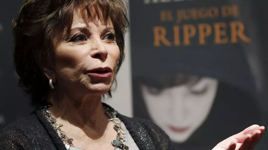 Die chilenische Schriftstellerin Isabel Allende. - Bild: Sergio Barrenechea/EFE/dpa