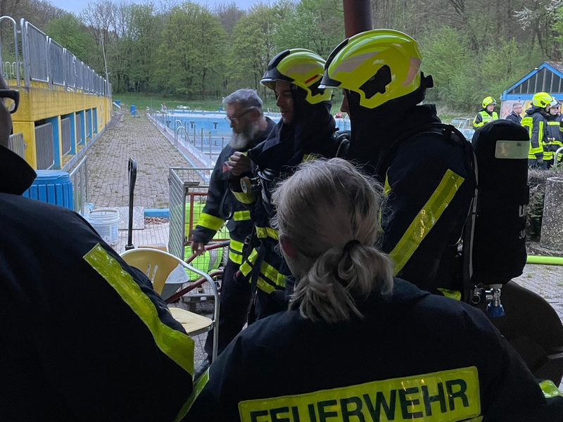FW-EN: Große Feuerwehrübung am Freibad - Foto: presseportal.de