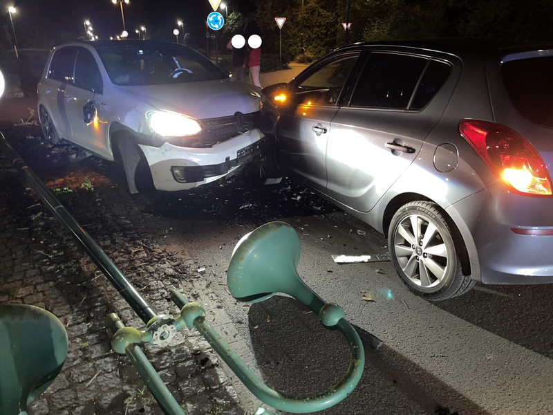 POL-OL: ++Pressemitteilung des Polizeikommissariates Bad Zwischenahn: Führerschein eines 28jährigen Fahrzeugführers nach schwerem Verkehrsunfall in Edewecht beschlagnahmt++ - Foto: presseportal.de