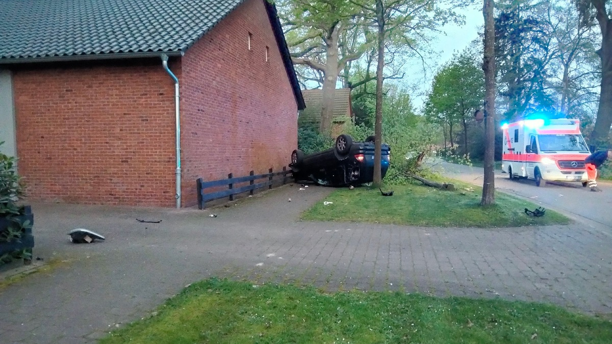 POL-ROW: Verkehrsunfallflucht im Wümmepark+++Rollerfahrer flüchtet vor der Polizei+++Betrunken auf E-Scooter gefahren+++Pkw kollidiert mit Straßenbaum- Fahrer flüchtig - Foto: presseportal.de