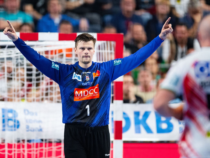 Magdeburg setzte sich angeführt von Torhüter Sergey Hernandez gegen Melsungen durch. - Foto: Marius Becker/dpa