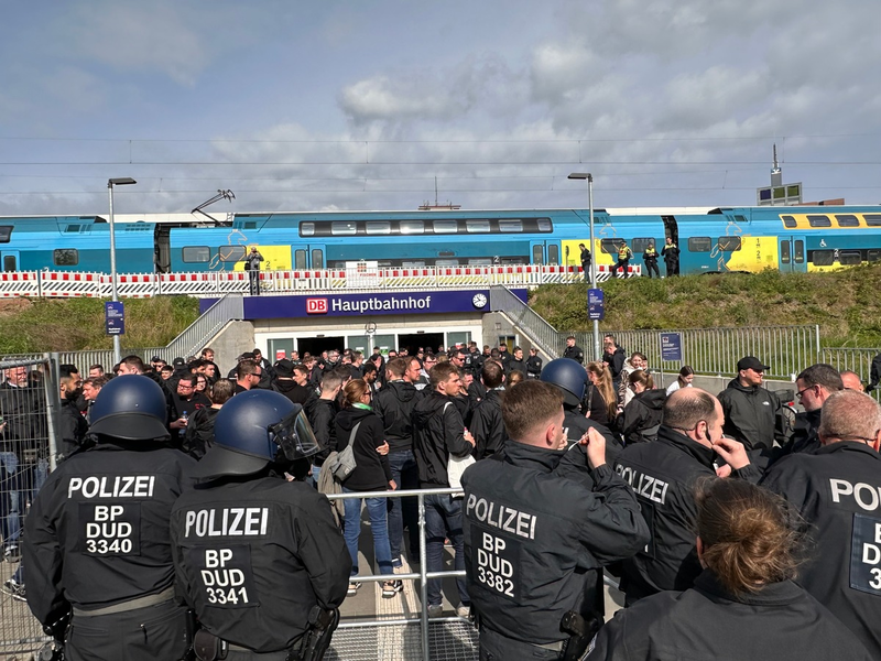 BPOL-H: Bilanzmeldung der Bundespolizeiinspektion zum Niedersachsenderby zwischen Eintracht Braunschweig und Hannover 96 - Foto: presseportal.de
