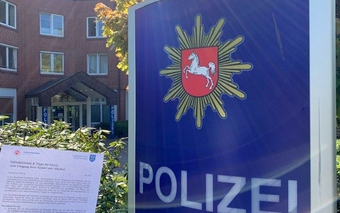 POL-STD: Informationen und Tipps für Eltern zum Umgang ihrer Kinder mit Alkohol - Polizei und Hansestadt Buxtehude geben jährlichen Elternbrief heraus - Foto: presseportal.de