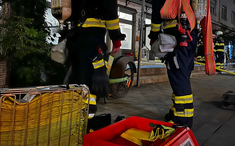 FW-M: Brand in Ladenzeile (Bogenhausen) - Foto: presseportal.de