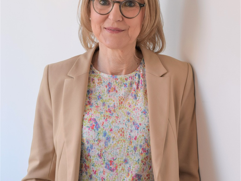 POL-CLP: Kriminalhauptkommissarin Claudia Stukenborg ist die neue Beauftragte für Jugendsachen und Koordinatorin des Präventionsteams - Foto: presseportal.de