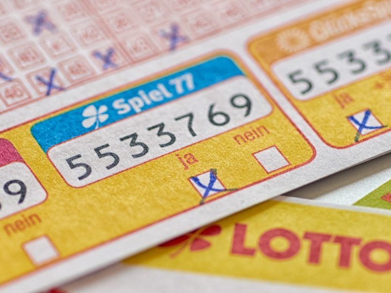 MillionÀr dank Zusatzlotterie / Tipper aus NRW gewinnt siebenstelligen Betrag bei Spiel 77 - Foto: presseportal.de