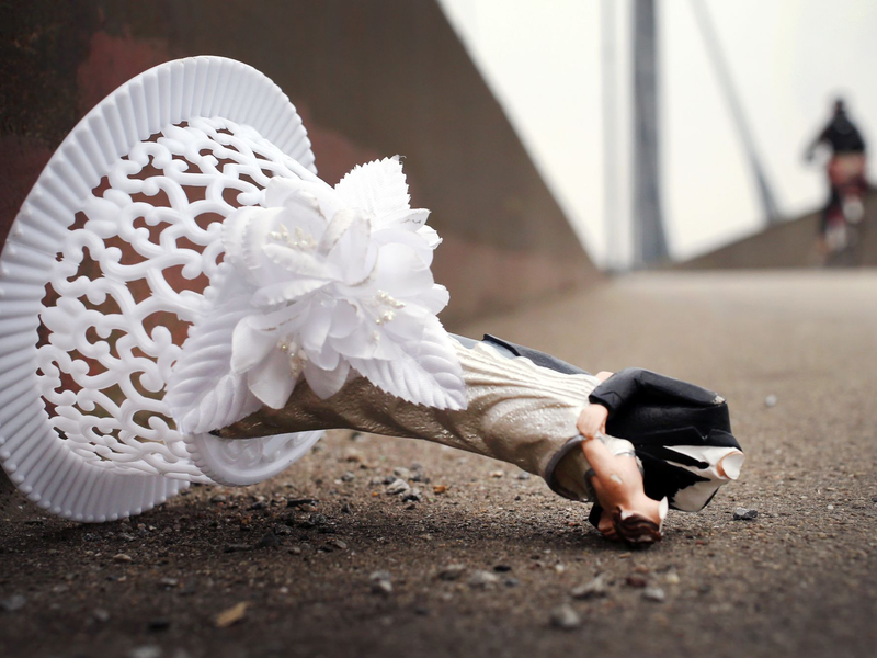 Laut Gericht hat eine persönliche Beziehung zwischen den Ehegatten nicht mehr bestanden (Symbolbild). - Foto: Martin Gerten/dpa