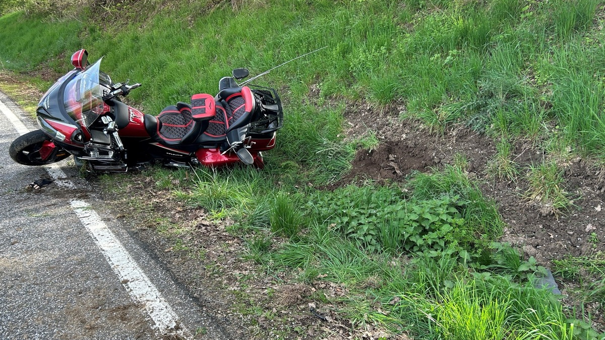 POL-PDKL: Motorradfahrer schwer verletzt - Foto: presseportal.de