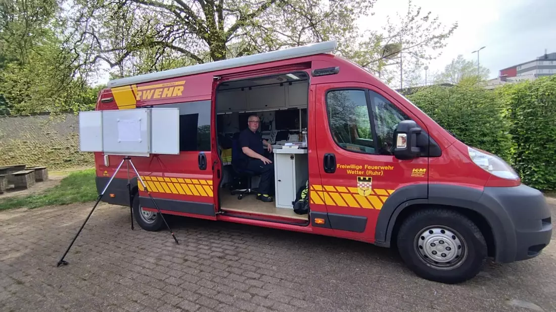 FW-EN: Wetter (Ruhr) - Feuerwehr führt Jahresübung durch - Bild: presseportal.de