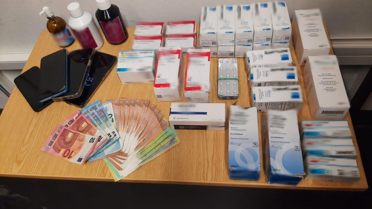 BPOLD-B: Mann mit großer Menge an verschreibungspflichtigen Medikamenten festgenommen - Foto: presseportal.de