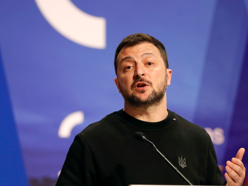 Der ukrainische Präsident Wolodymyr Selenskyj kündigte einen neuen großen Gefangenenaustausch mit Russland an. - Foto: Mindaugas Kulbis/AP/dpa