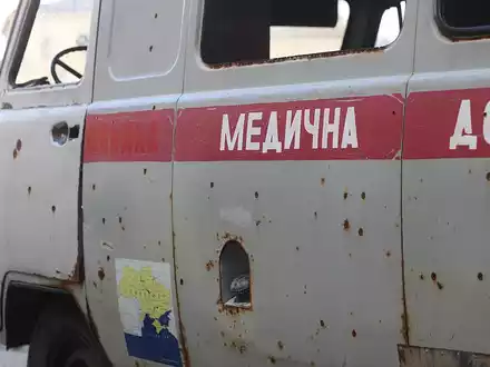 Im Ukraine-Krieg zerschossener Kleinbus (Archiv) - Foto: über dts Nachrichtenagentur