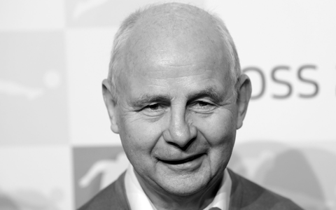 Eintracht-Legende Bernd Hölzenbein beim DFL-Neujahrsempfang im Jahr 2018. - Foto: Arne Dedert/dpa